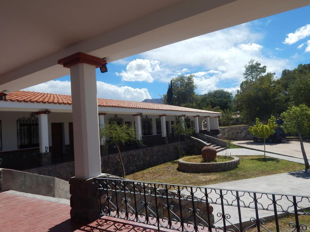 Hostería Municipal de Angastaco Hotel Exterior foto