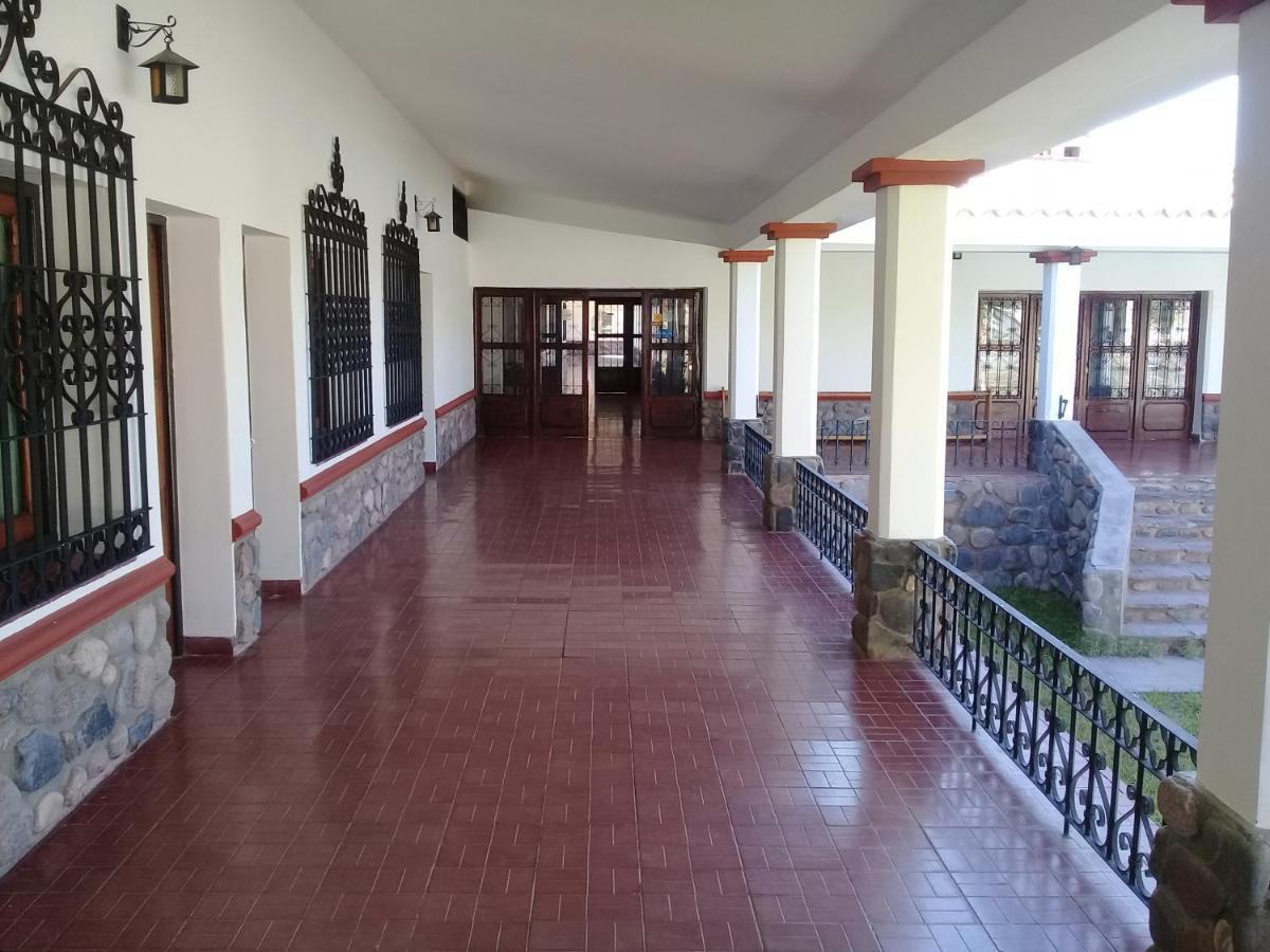Hostería Municipal de Angastaco Hotel Exterior foto